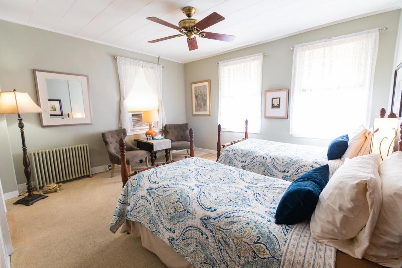 Waybury Inn East Middlebury Bagian luar foto